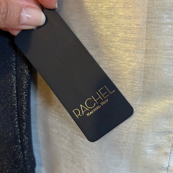 New below the knee, calf-length cocktail dress - Picture 5 of 6